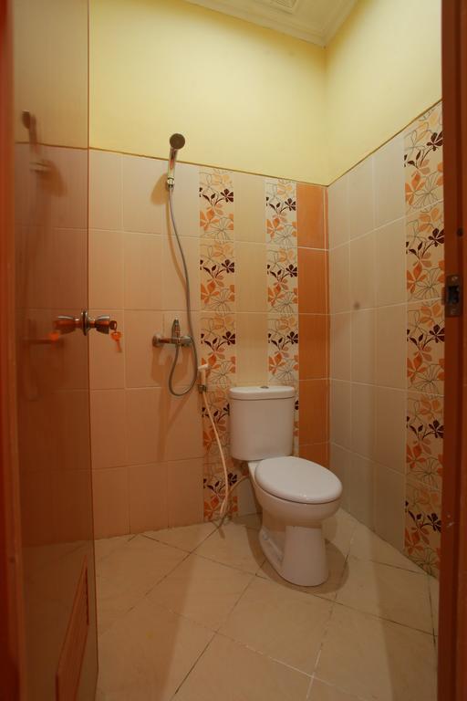 Seroja Kostel Golo Hotell Yogyakarta Eksteriør bilde